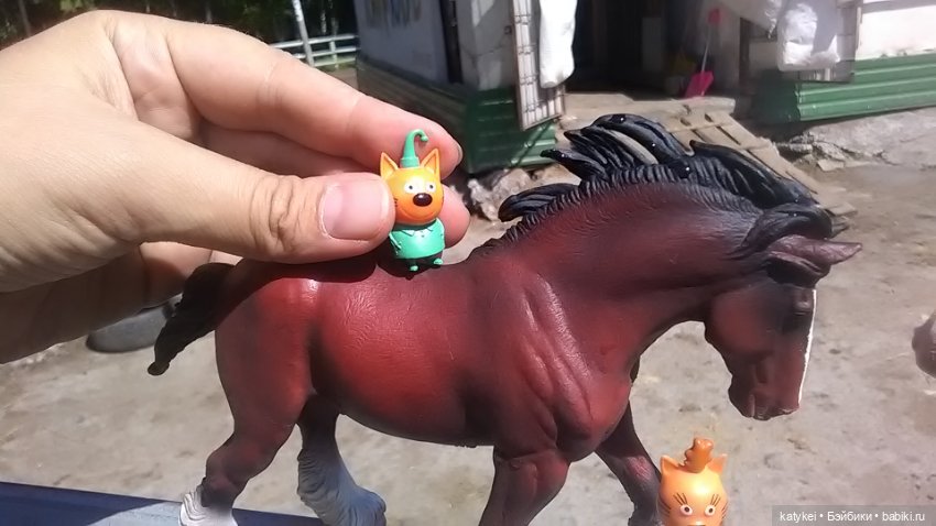 Что есть на конюшне — Интересные игрушки и фигурки (разное): редкие