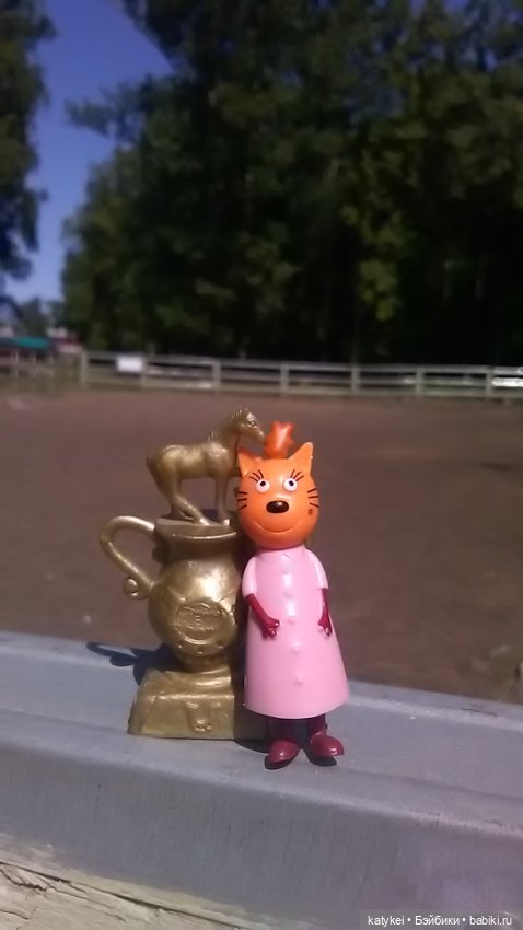 Что есть на конюшне — Интересные игрушки и фигурки (разное): редкие