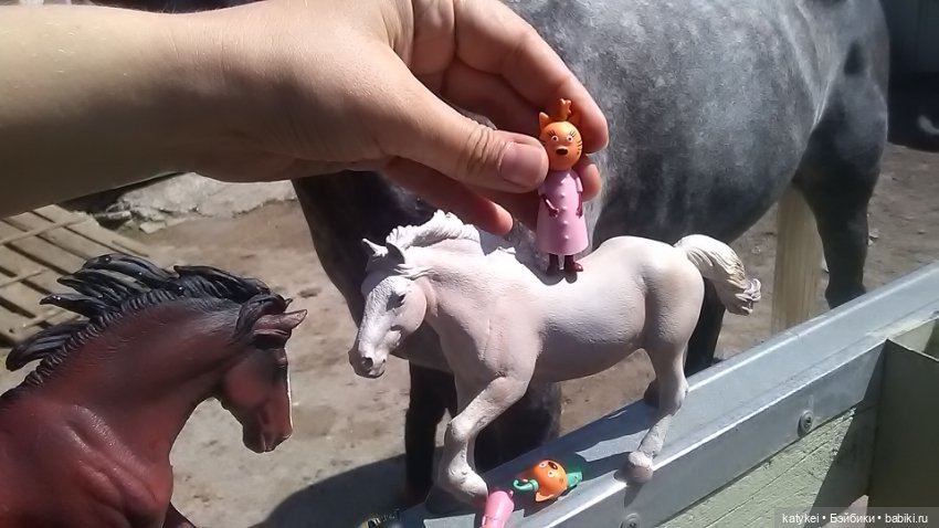 Что есть на конюшне — Интересные игрушки и фигурки (разное): редкие