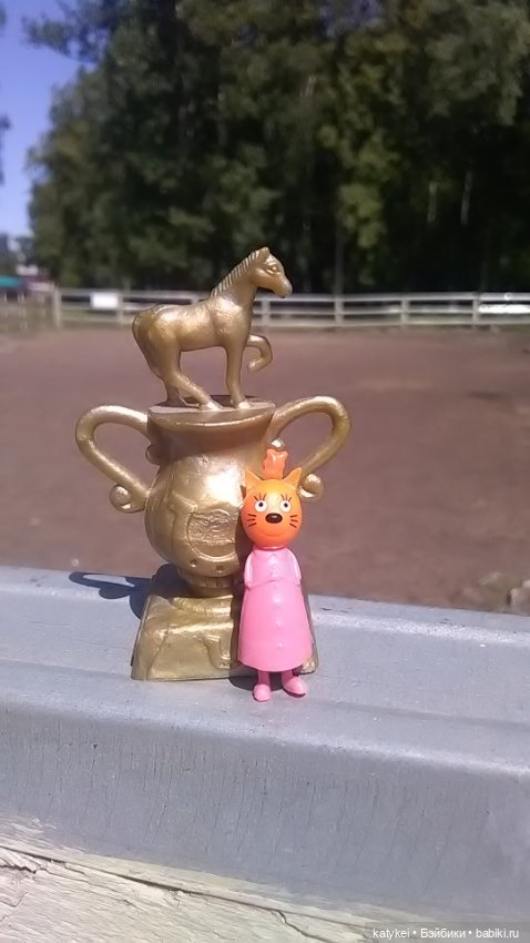 Что есть на конюшне — Интересные игрушки и фигурки (разное): редкие