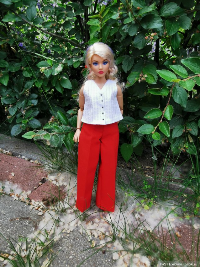 Прогулка с Барби — Куклы Barbie (Барби): Looks (фото 4)