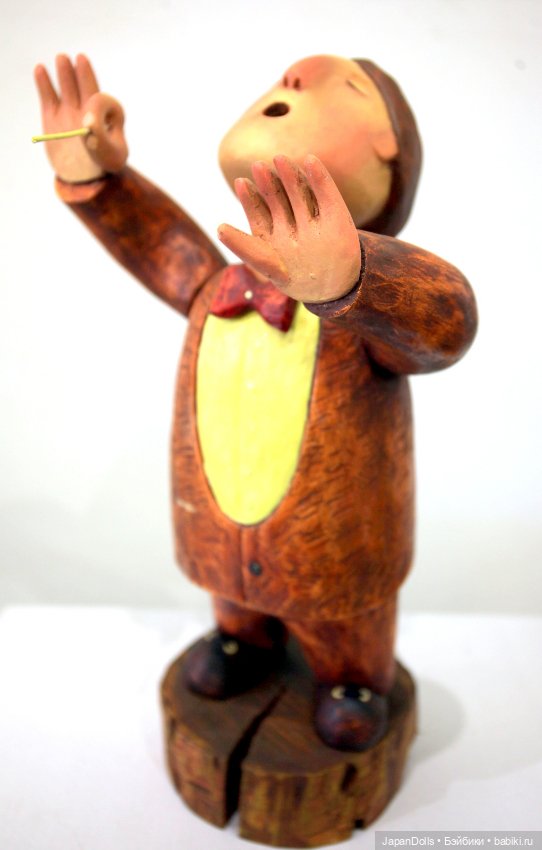 "Дирижер" на выставке "Куклы с характером. Четвертая высота"