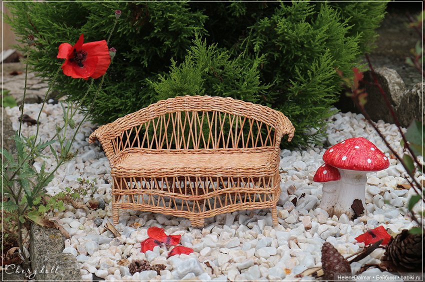 Диван для кукол — Наши хобби и творчество: вышивка