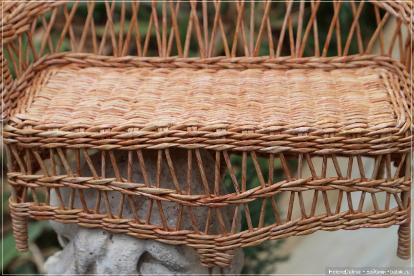 Диван для кукол — Наши хобби и творчество: вышивка (фото 6)