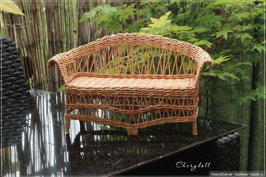 Диван для кукол — Наши хобби и творчество: вышивка (фото 4)