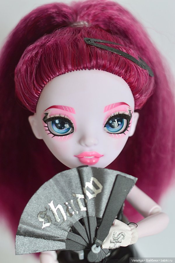 Мара: Очень Сложная Кукла (фото 3)