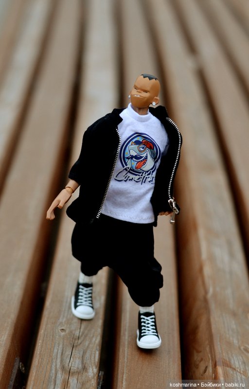 Живет такой парень — Экшн