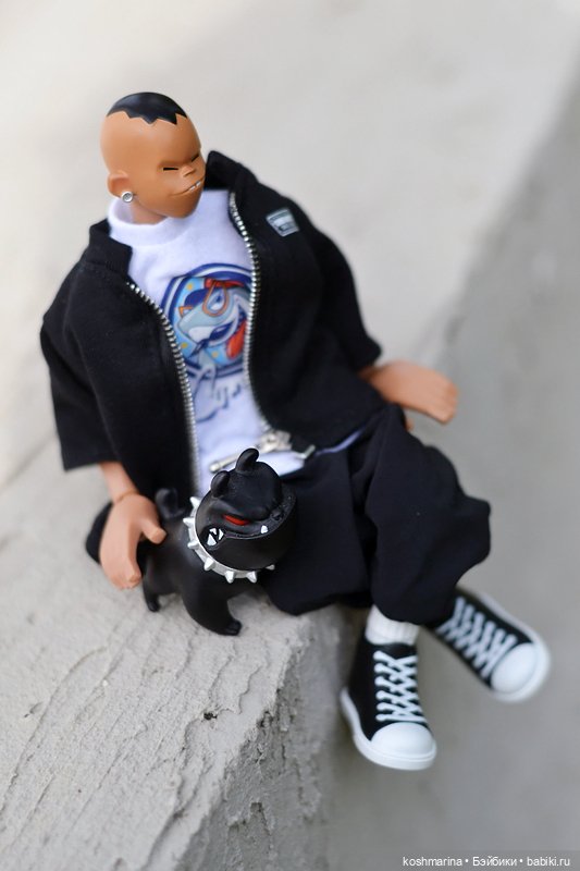 Живет такой парень — Экшн