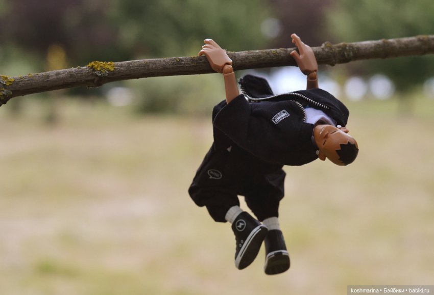 Живет такой парень — Экшн