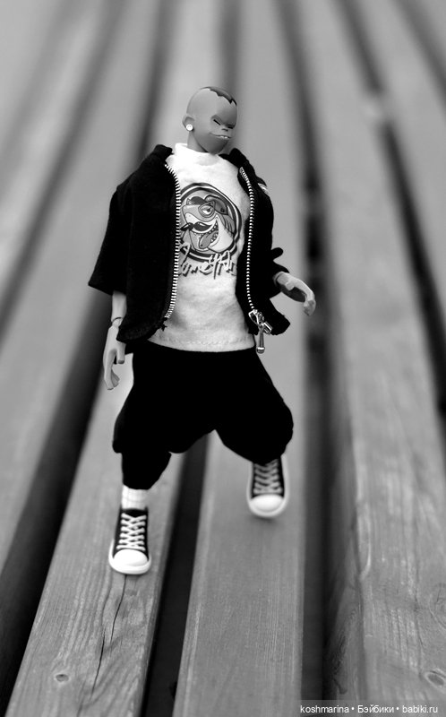 Живет такой парень — Экшн