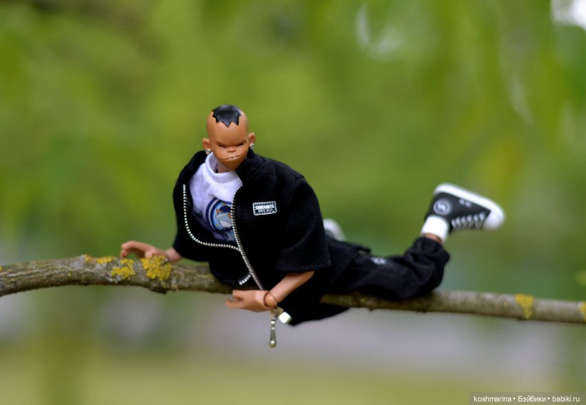 Живет такой парень — Экшн