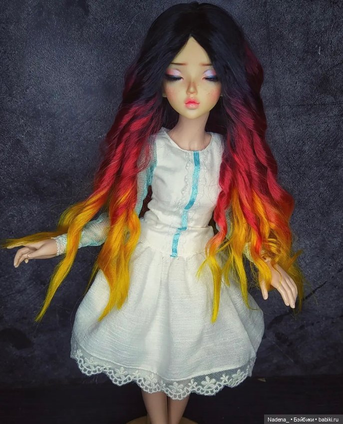 Цветные парики из козочки