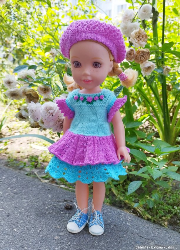 Вышла Катя по утру погулять в своем саду (фото 2)