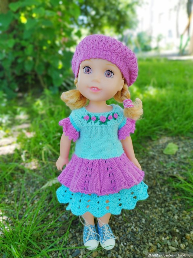 Вышла Катя по утру погулять в своем саду (фото 3)