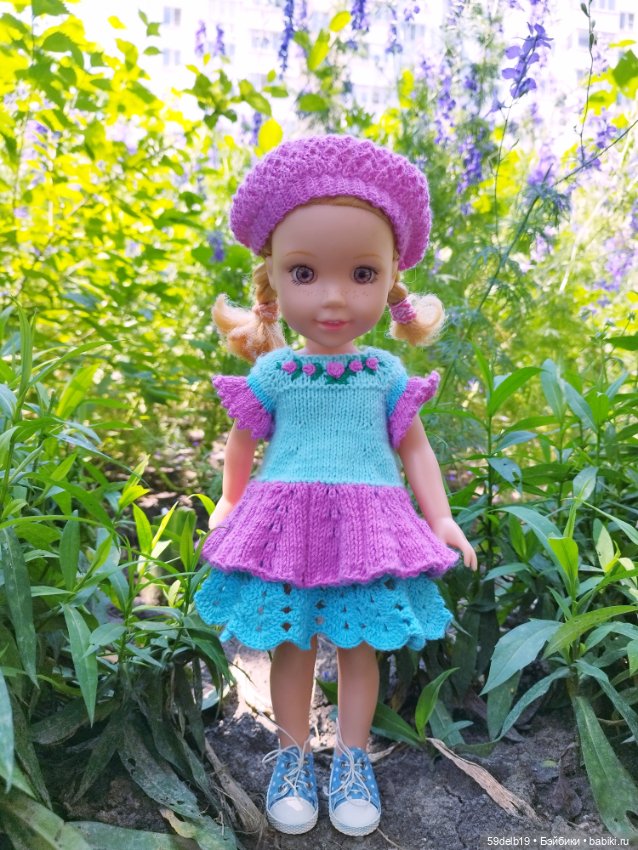 Вышла Катя по утру погулять в своем саду (фото 7)