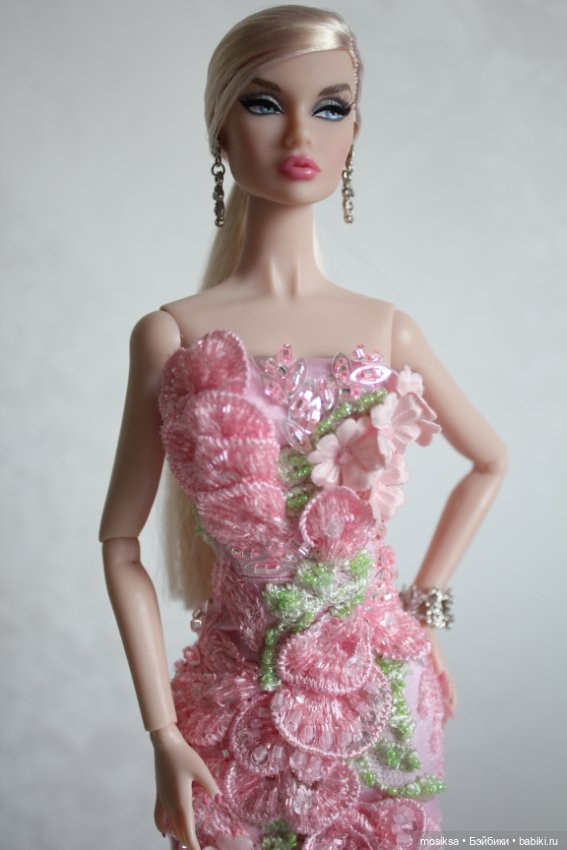 Продолжение коллекции — Одежда и обувь для кукол своими руками: фото (фото 2)