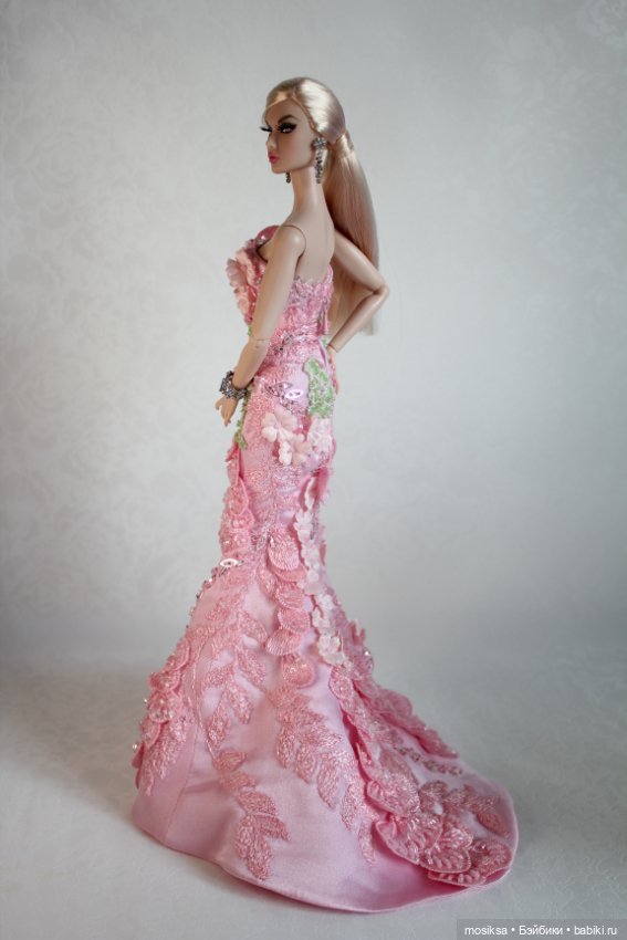 Продолжение коллекции — Одежда и обувь для кукол своими руками: фото (фото 5)