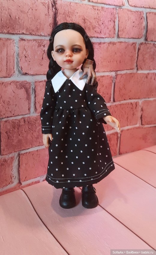 Криповая Уэнсдей из Паолы Рейны (фото 4)