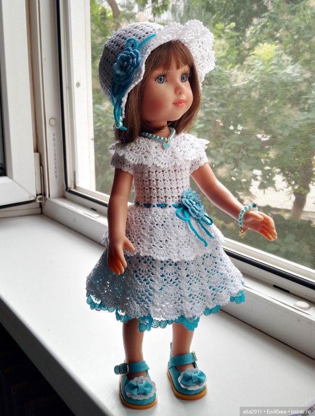 Два платья по одной схеме