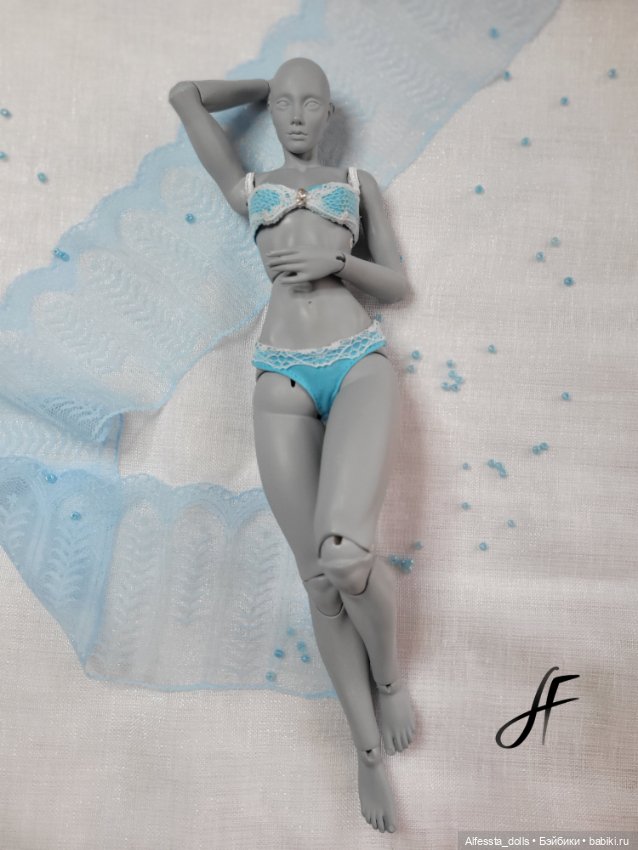 Девчат кто шьет? Как вы это делаете