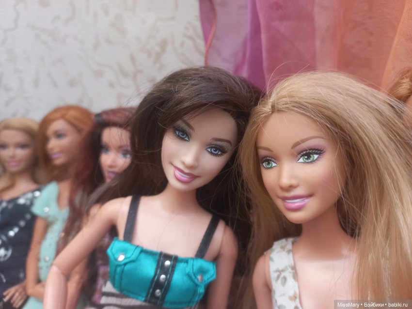"Лето в моем сердце". Мои любимые барби на молде Саммер