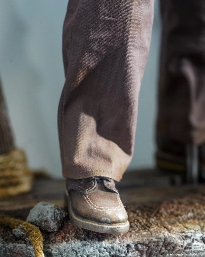 Прототип фигурки Индианы Джонса от Hot Toys по мотивам фильма «Индиана Джонс и Колесо судьбы» в магазине Secret Base (фото 7)