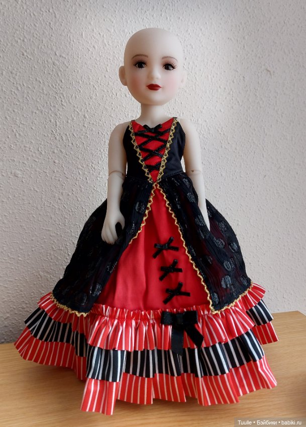 Красная Королева — Куклы Ruby Red (Руби Ред) Fashion Friends: Siblies (фото 5)