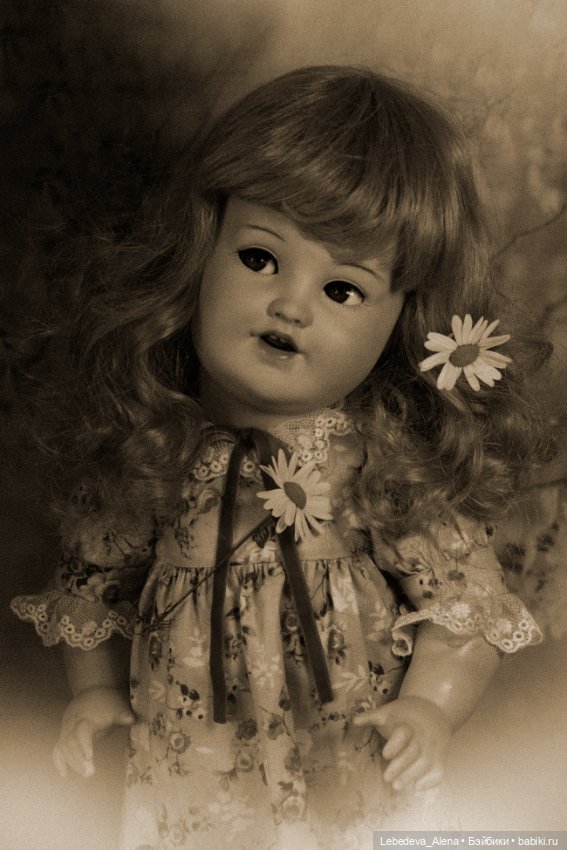 Девочка со старой открытки (фото 3)