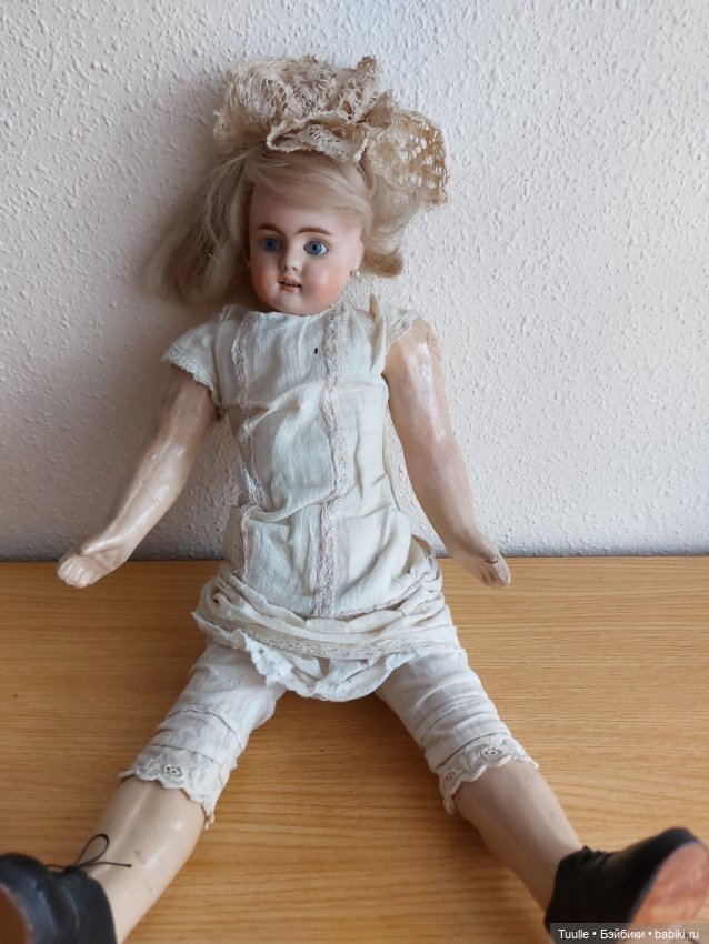 Меня жестоко обманули — Редкие антикварные куклы и реплики: воск (фото 3)