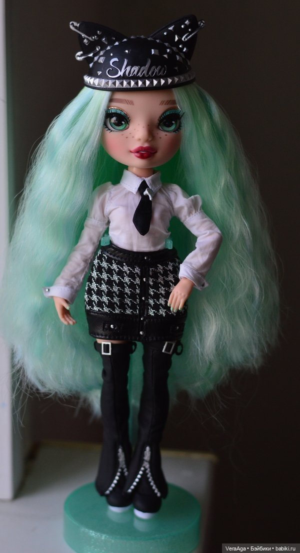 Дафна и Мина Rainbow High (фото 4)