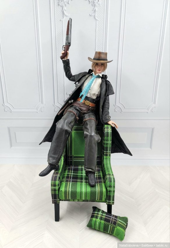 Мисс Адлер "благочестивая дама с Запада" (фото 3)