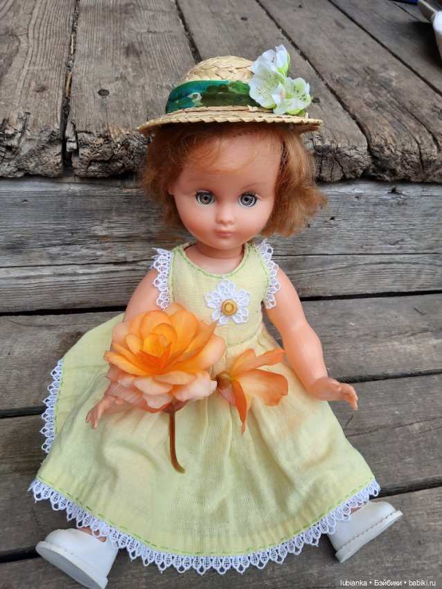 Прогулялись в новом платье💛🌼🏵