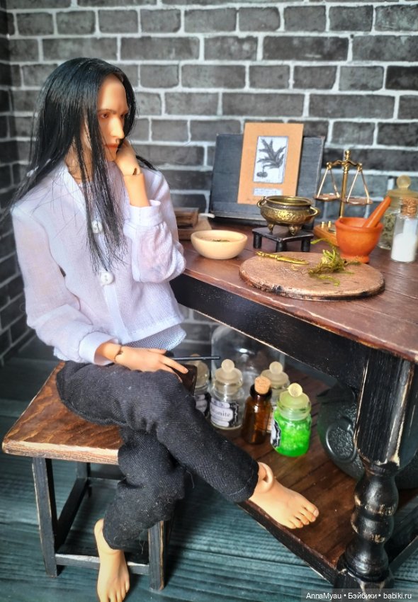 Стол для зельевара — Мебель для кукол и домиков: фото (фото 4)