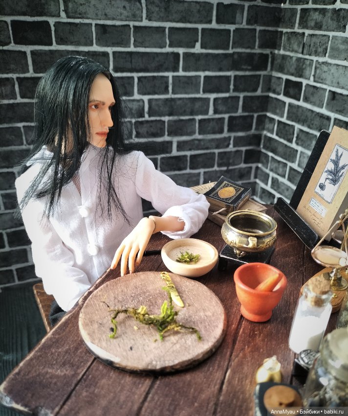 Стол для зельевара — Мебель для кукол и домиков: фото (фото 6)