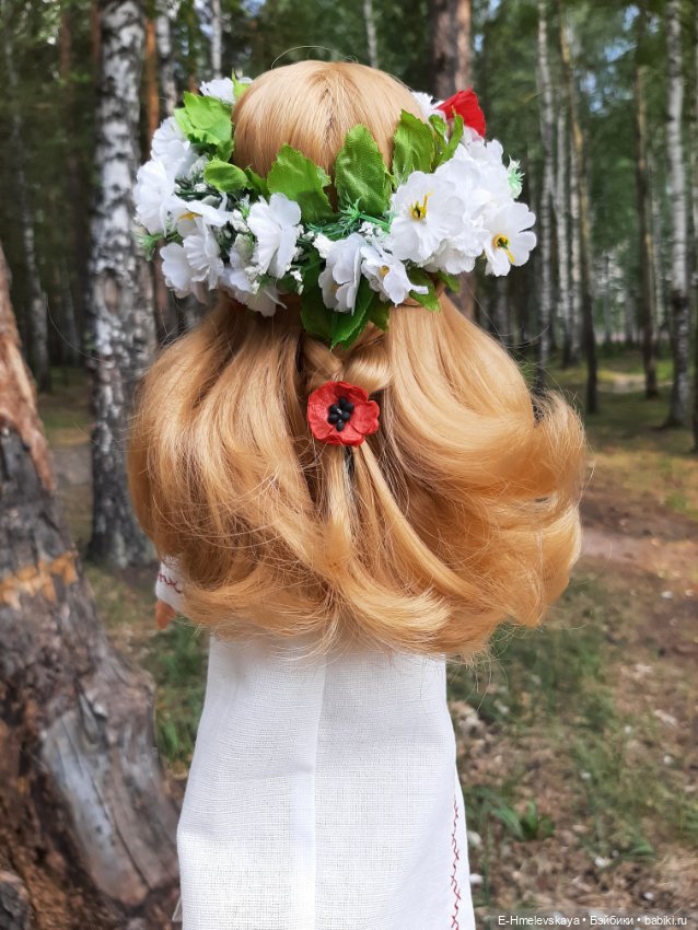 Праздник Ивана Купала : Купава и подружка (фото 8)