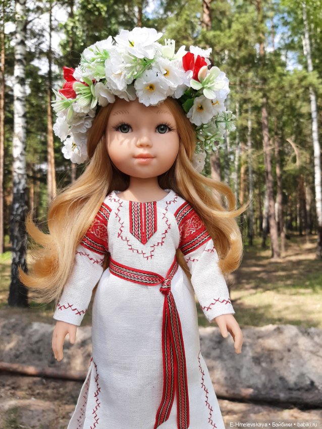 Праздник Ивана Купала : Купава и подружка