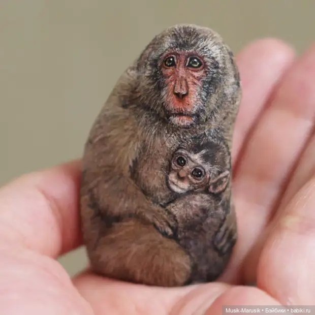 Аки Наката — художница, которая оживляет камни (фото 2)