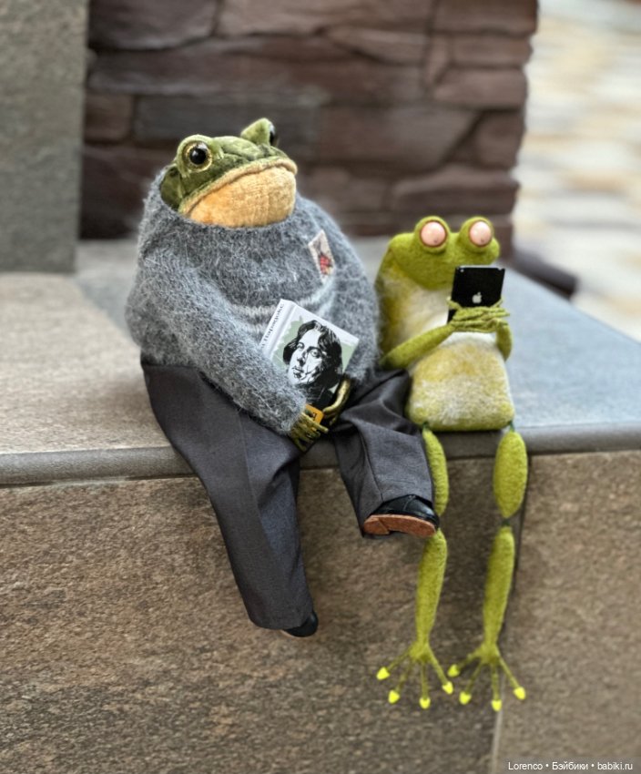 Такие разные лягухи — Авторские игрушки из разных материалов: синельная проволока