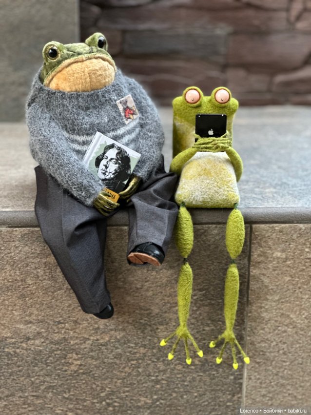 Такие разные лягухи — Авторские игрушки из разных материалов: синельная проволока