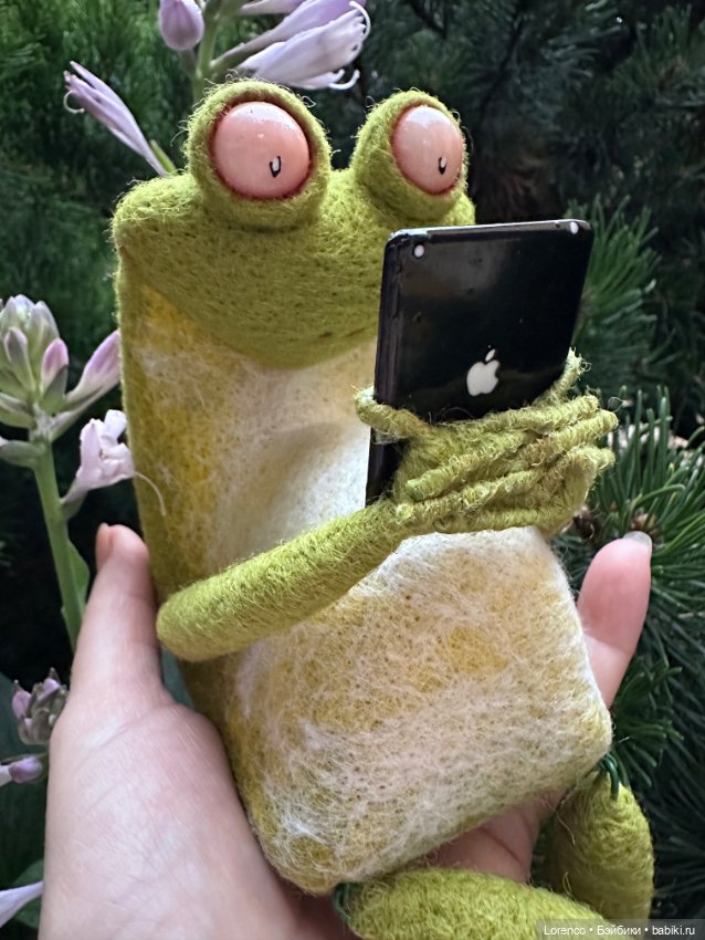 Такие разные лягухи — Авторские игрушки из разных материалов: синельная проволока