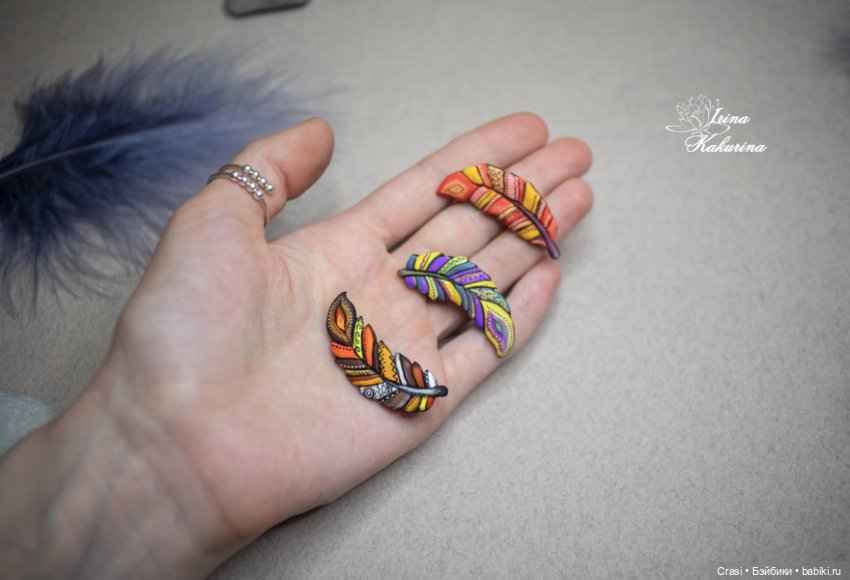 Новые брошки пёрышки — Авторские украшения и аксессуары для кукол: фото (фото 5)