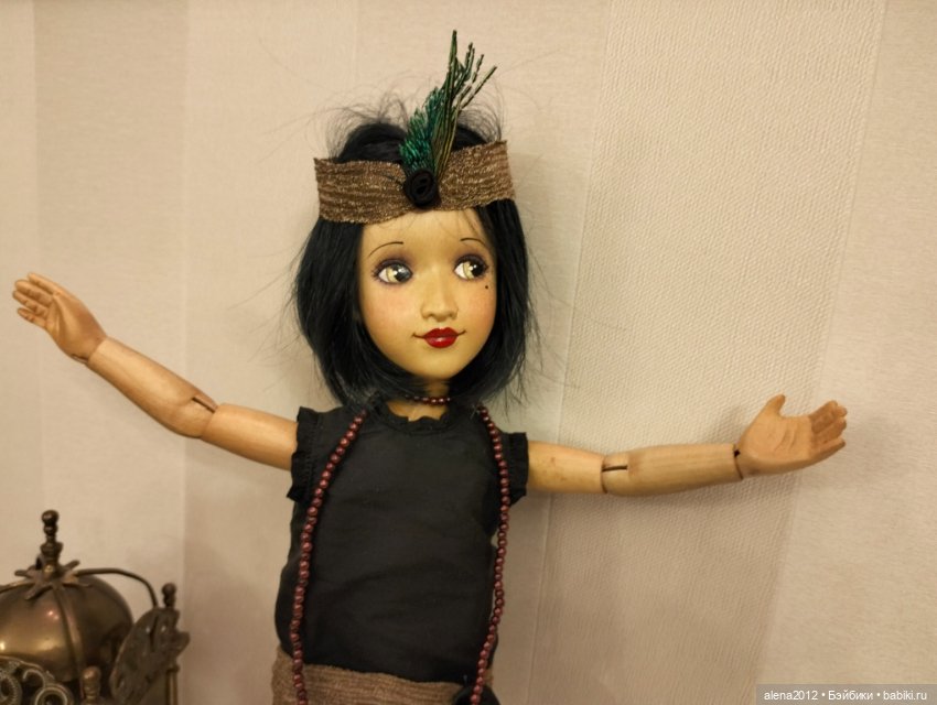 Кукла, похожая на Лайзу из дерева от Xenis Dolls