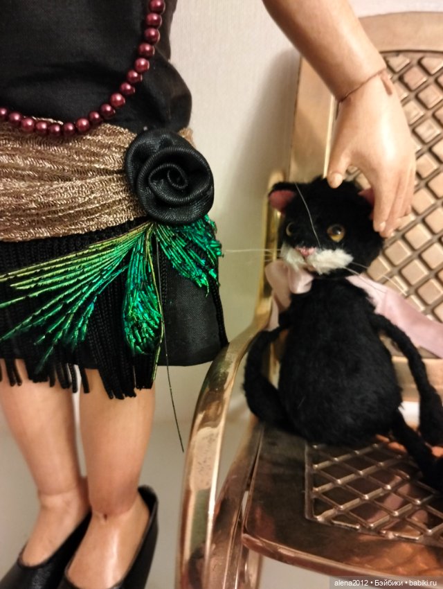 Кукла, похожая на Лайзу из дерева от Xenis Dolls