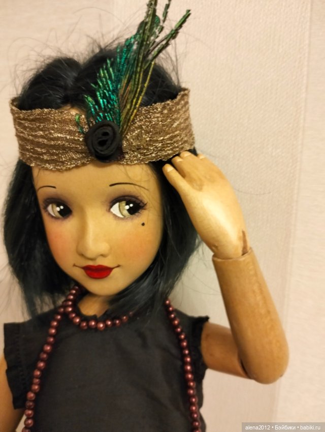 Кукла, похожая на Лайзу из дерева от Xenis Dolls