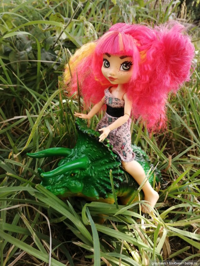 Маленькая прогулка с динозавром (фото 2)