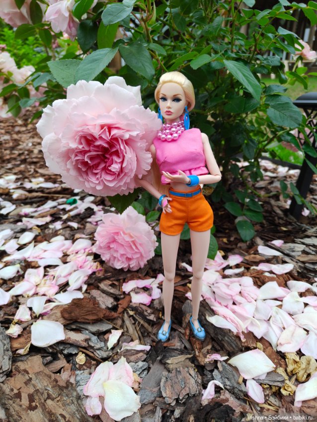Поппи в прекрасном саду — Куклы Integrity Toys (Интегрити): Poppy Parker