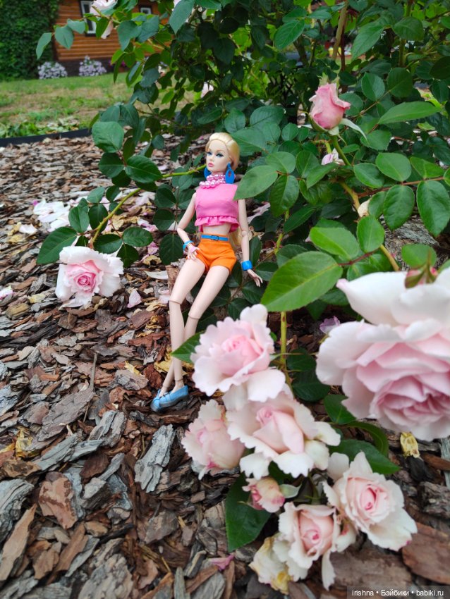 Поппи в прекрасном саду — Куклы Integrity Toys (Интегрити): Poppy Parker
