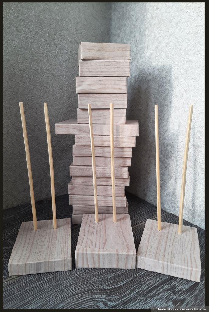 Делаем сами Бюджетные подставки для кукол (фото 3)