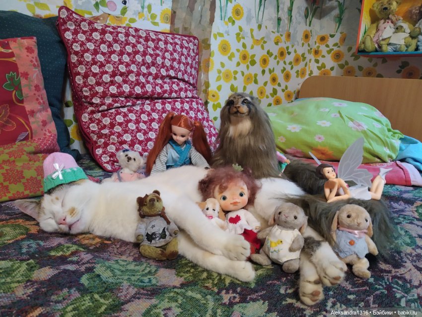 Люся спит🤫 — Авторские работы в частных коллекциях: домашние фото кукол и игрушек