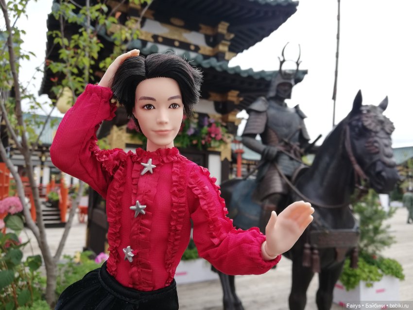 Маленькая кукловстреча в японском парке